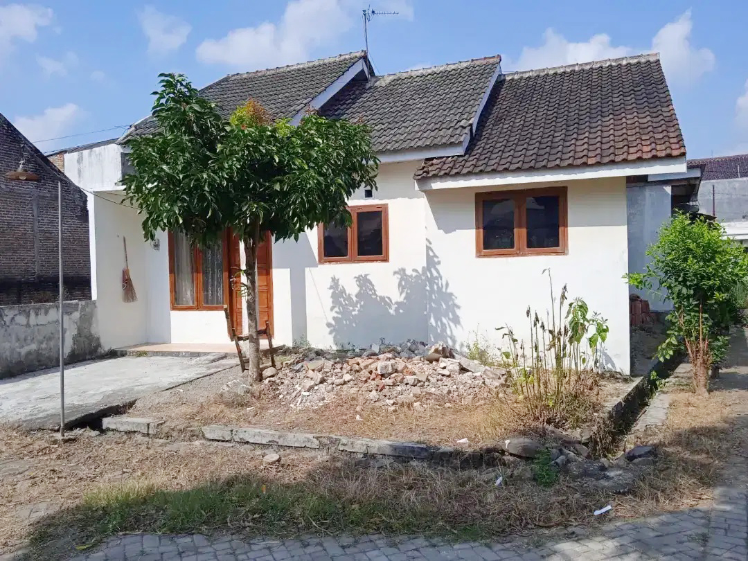 Rumah Dijual di Kediri Dekat RSUD Gambiran, IAIN Kediri, UNISKA, Alun-Alun Kediri, Kediri Mall, Kediri Town Square